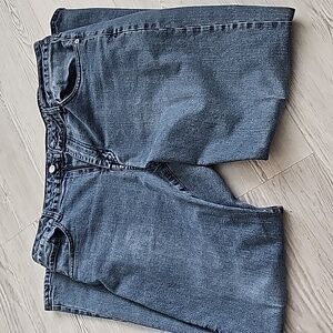 Men's Izod Jeans - Relaxed Fit. Size 38x32